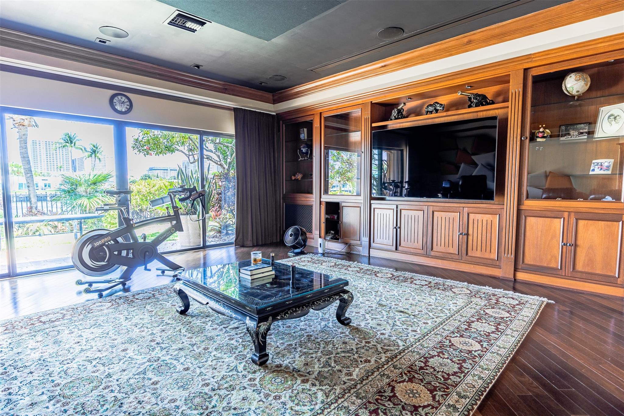 Coral Ridge Country Club - Residential