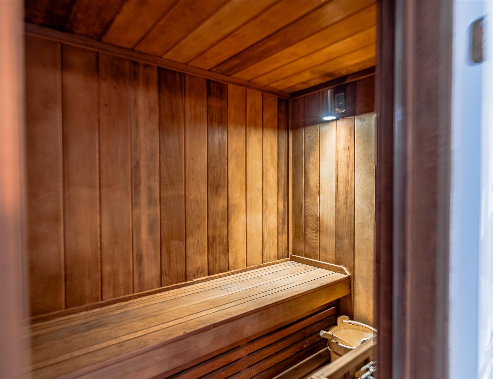 Coral Ridge Country Club - Residential