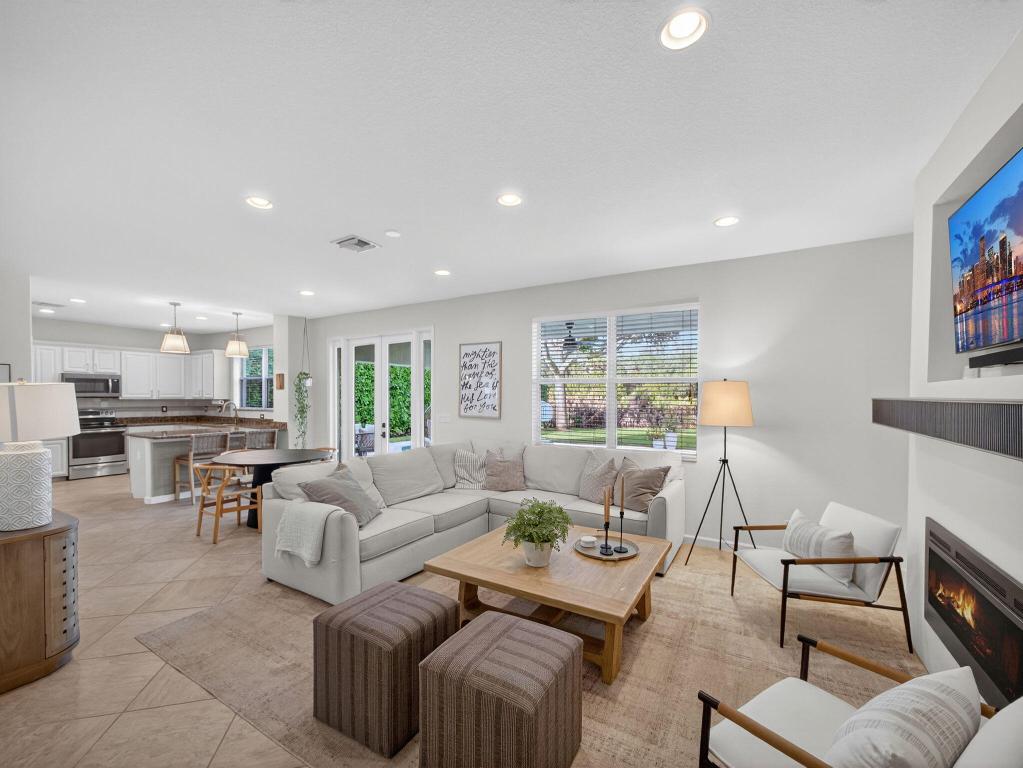 HIGHLANDS RESERVE - Residential