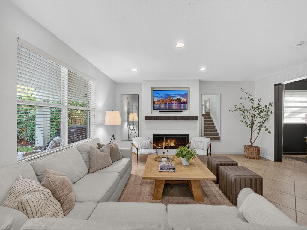 HIGHLANDS RESERVE - Residential