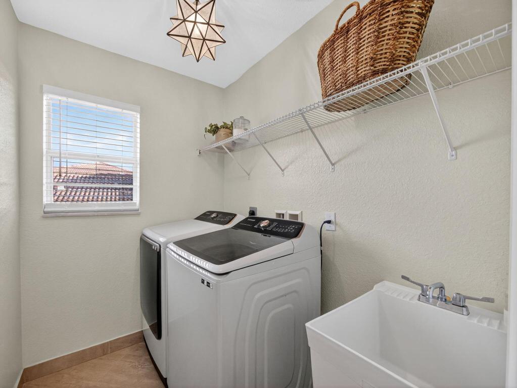 HIGHLANDS RESERVE - Residential