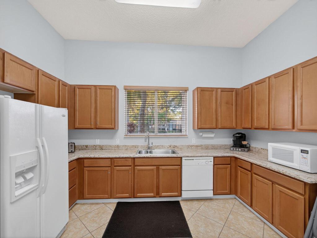 HIGHLANDS RESERVE - Residential