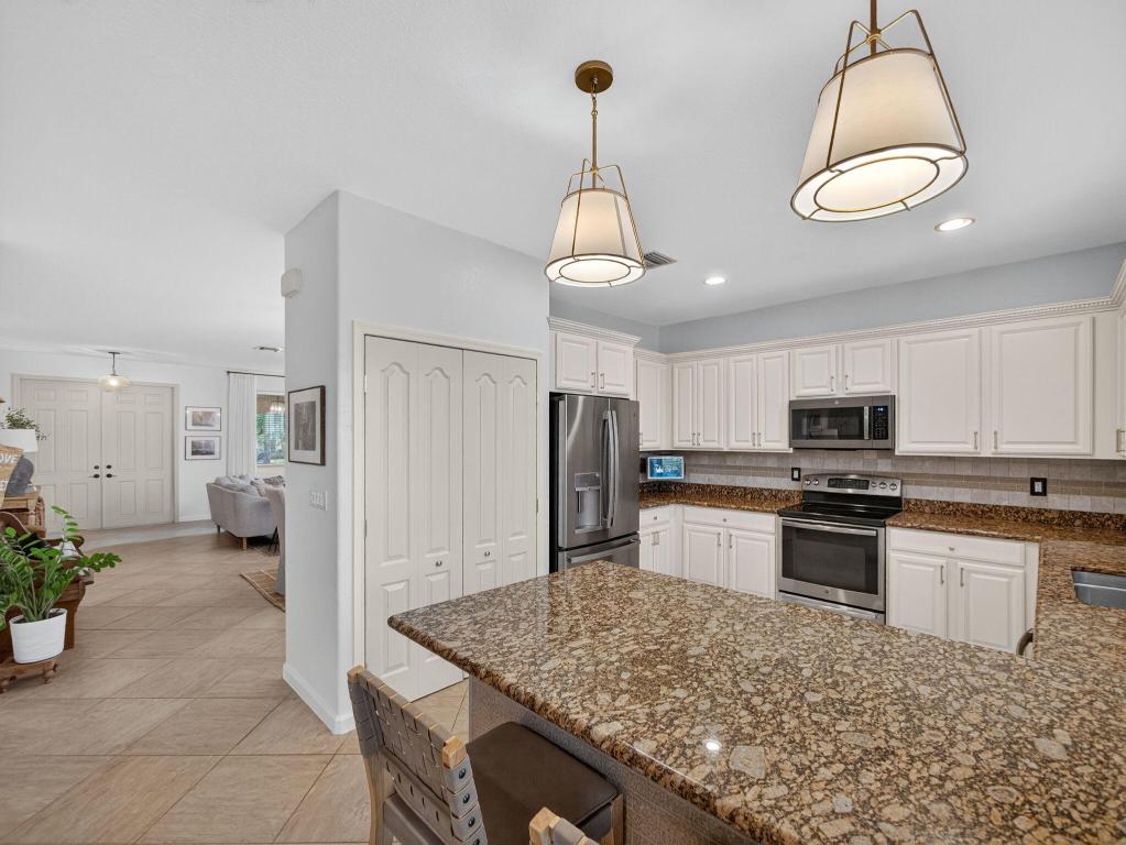 HIGHLANDS RESERVE - Residential