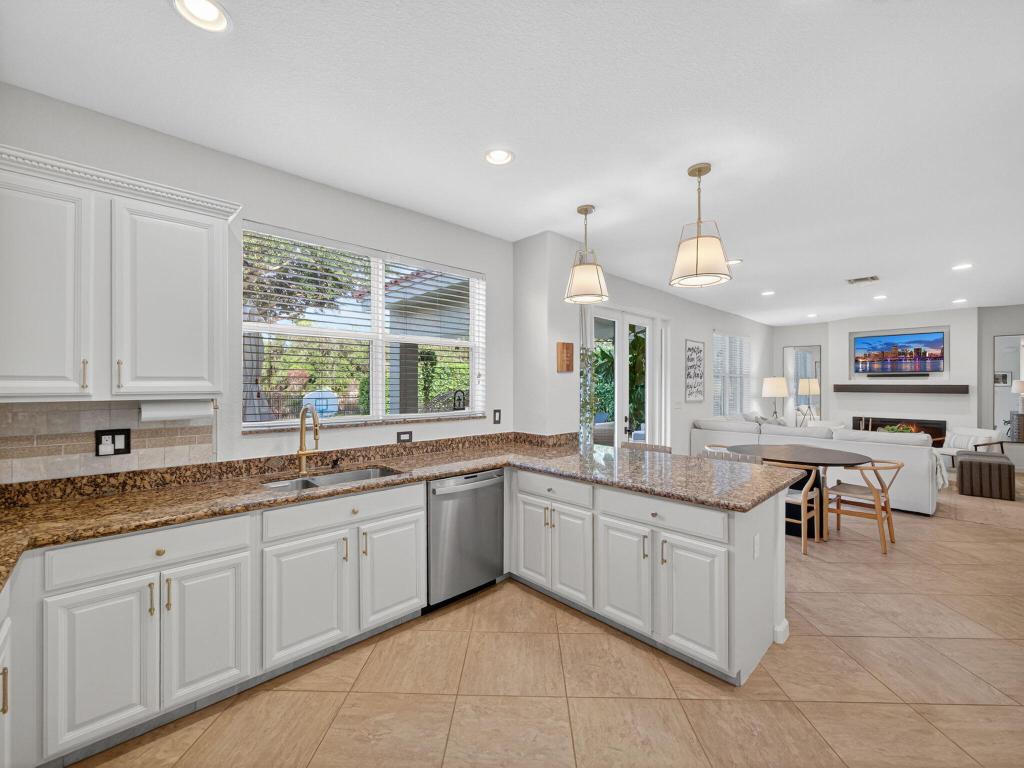 HIGHLANDS RESERVE - Residential