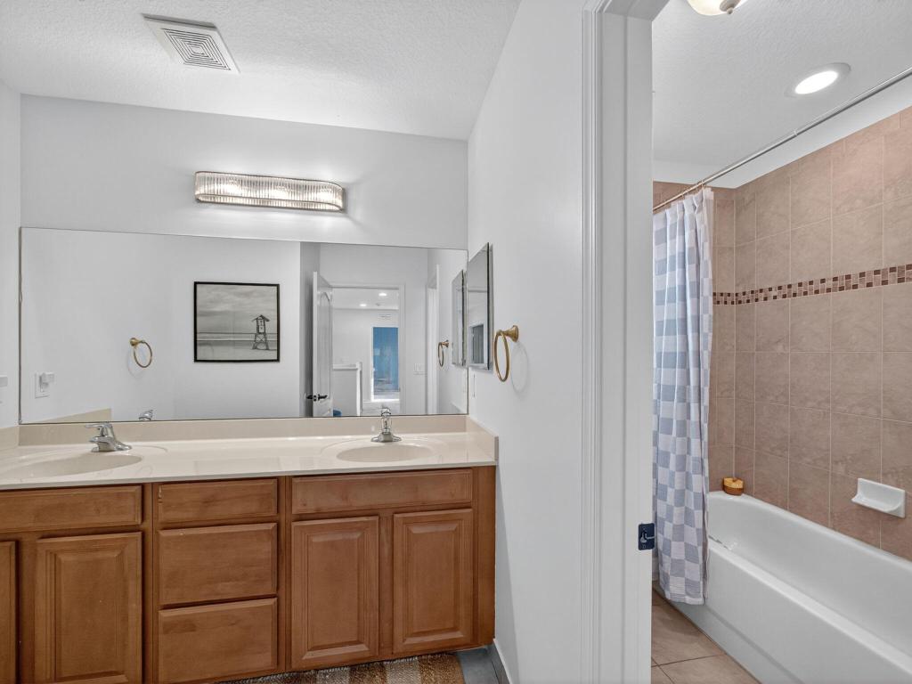 HIGHLANDS RESERVE - Residential