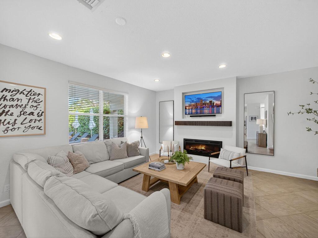 HIGHLANDS RESERVE - Residential