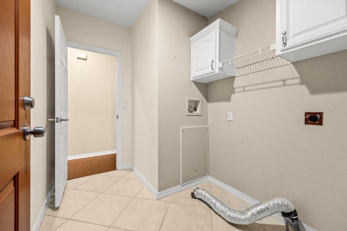 FAIRWAYS AT SAVANNA CLUB REPLAT NO 1 - Residential