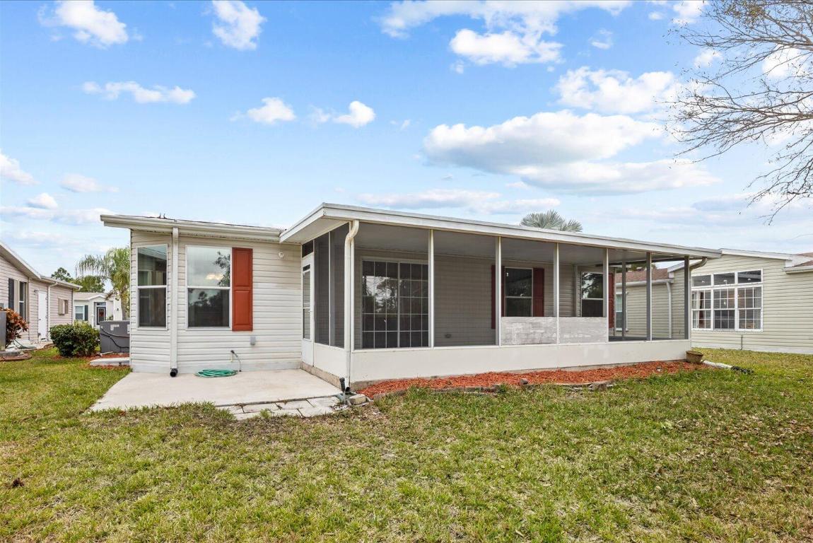 FAIRWAYS AT SAVANNA CLUB REPLAT NO 1 - Residential