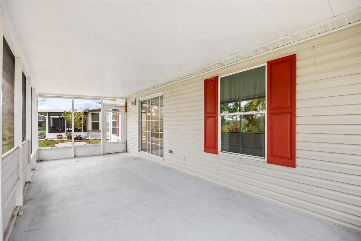 FAIRWAYS AT SAVANNA CLUB REPLAT NO 1 - Residential