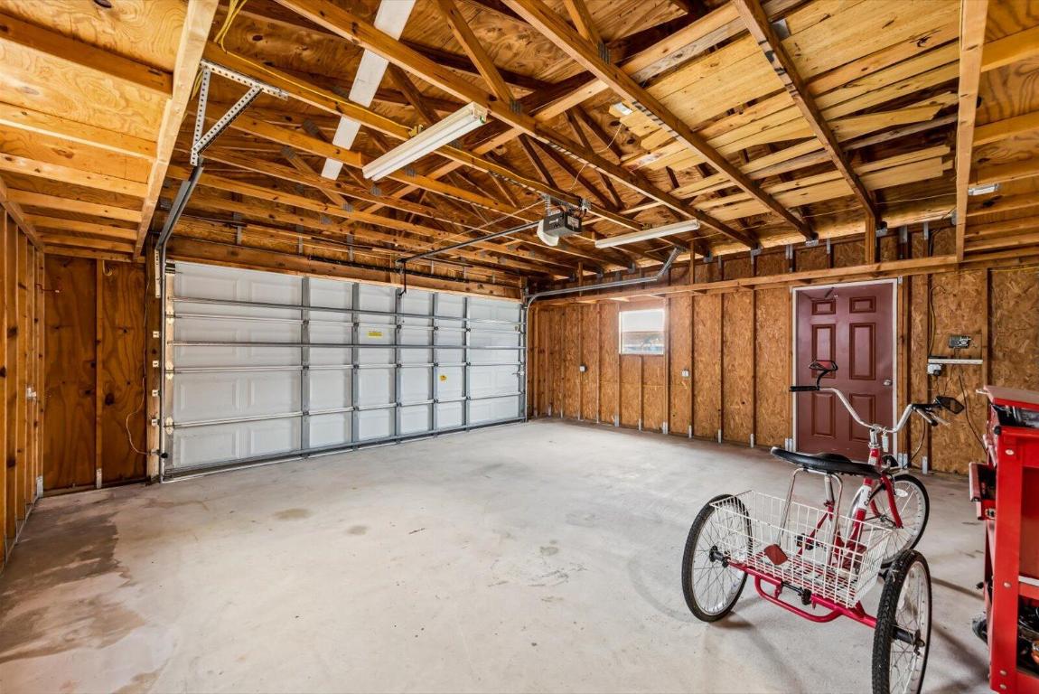 FAIRWAYS AT SAVANNA CLUB REPLAT NO 1 - Residential