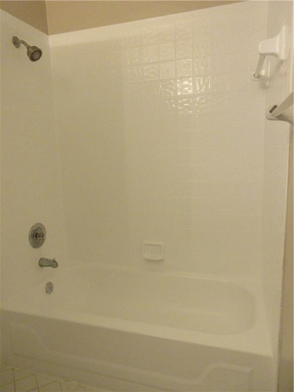 Glenwood Sub 69-33 B - Residential Lease