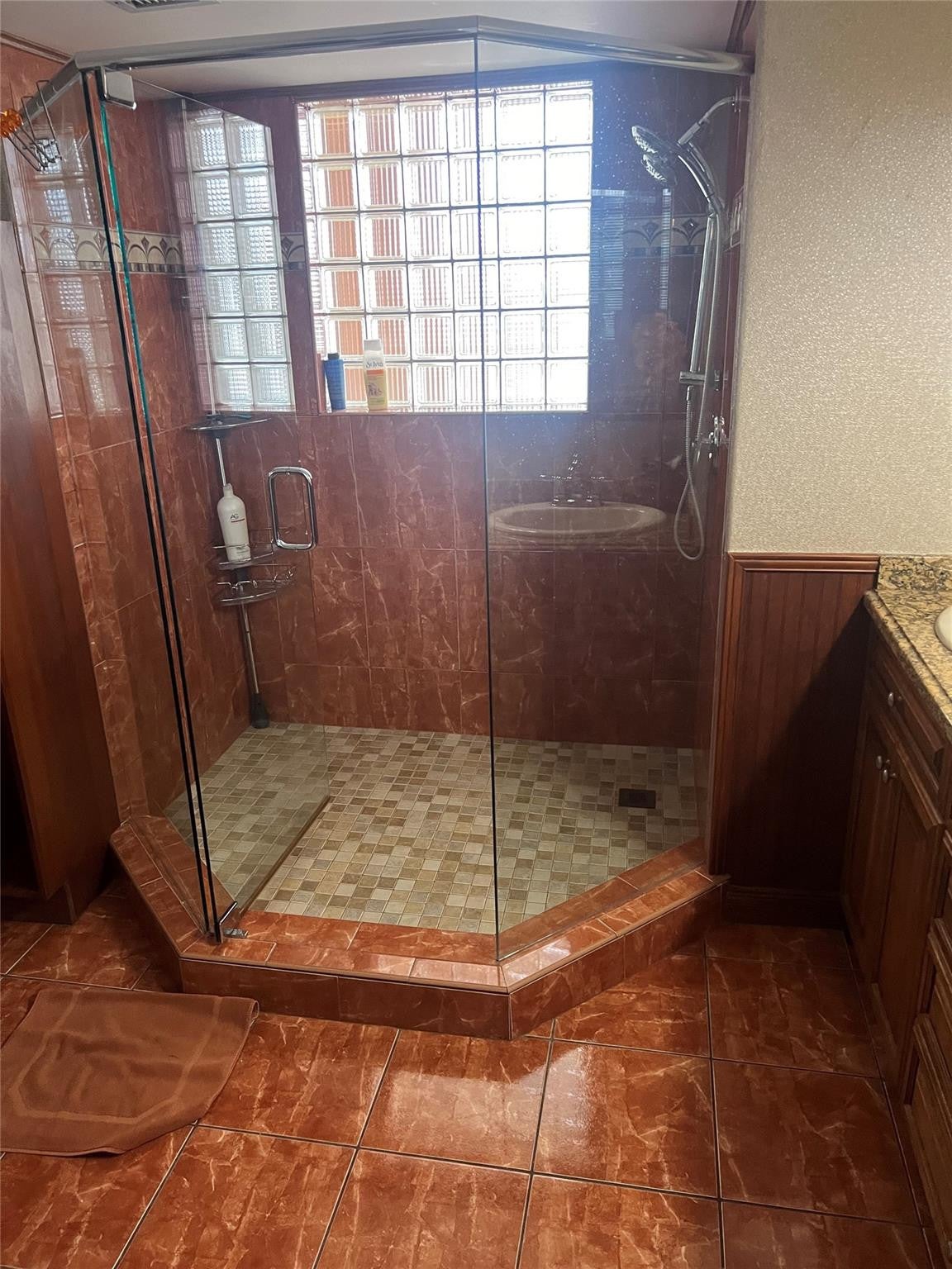 3300 N OCEAN Drive 2B