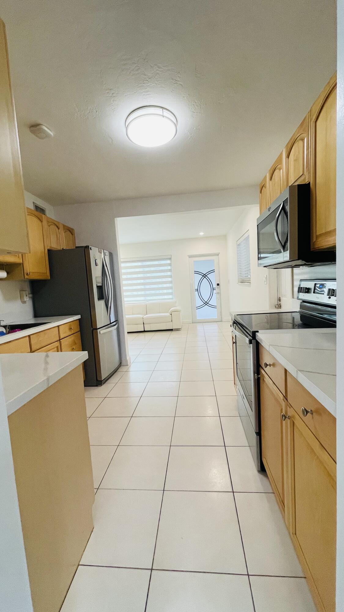 HOLLYWOOD SUBURBS NO 2 - Residential