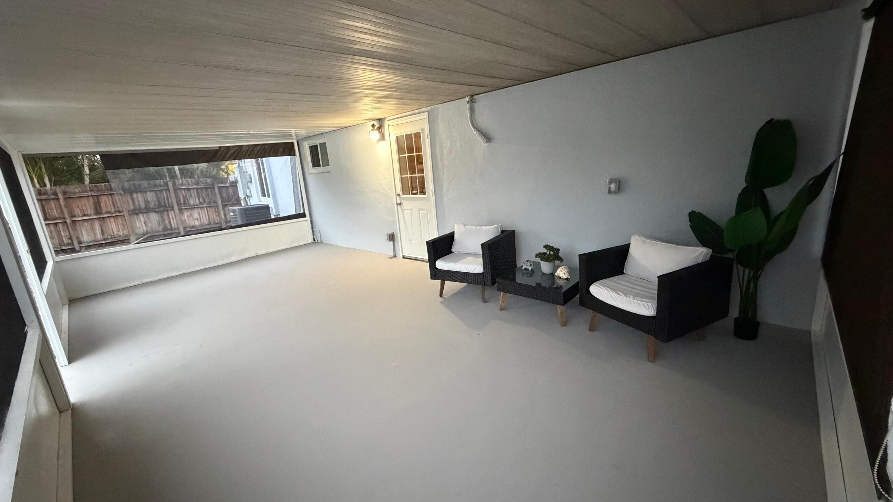 HOLLYWOOD SUBURBS NO 2 - Residential