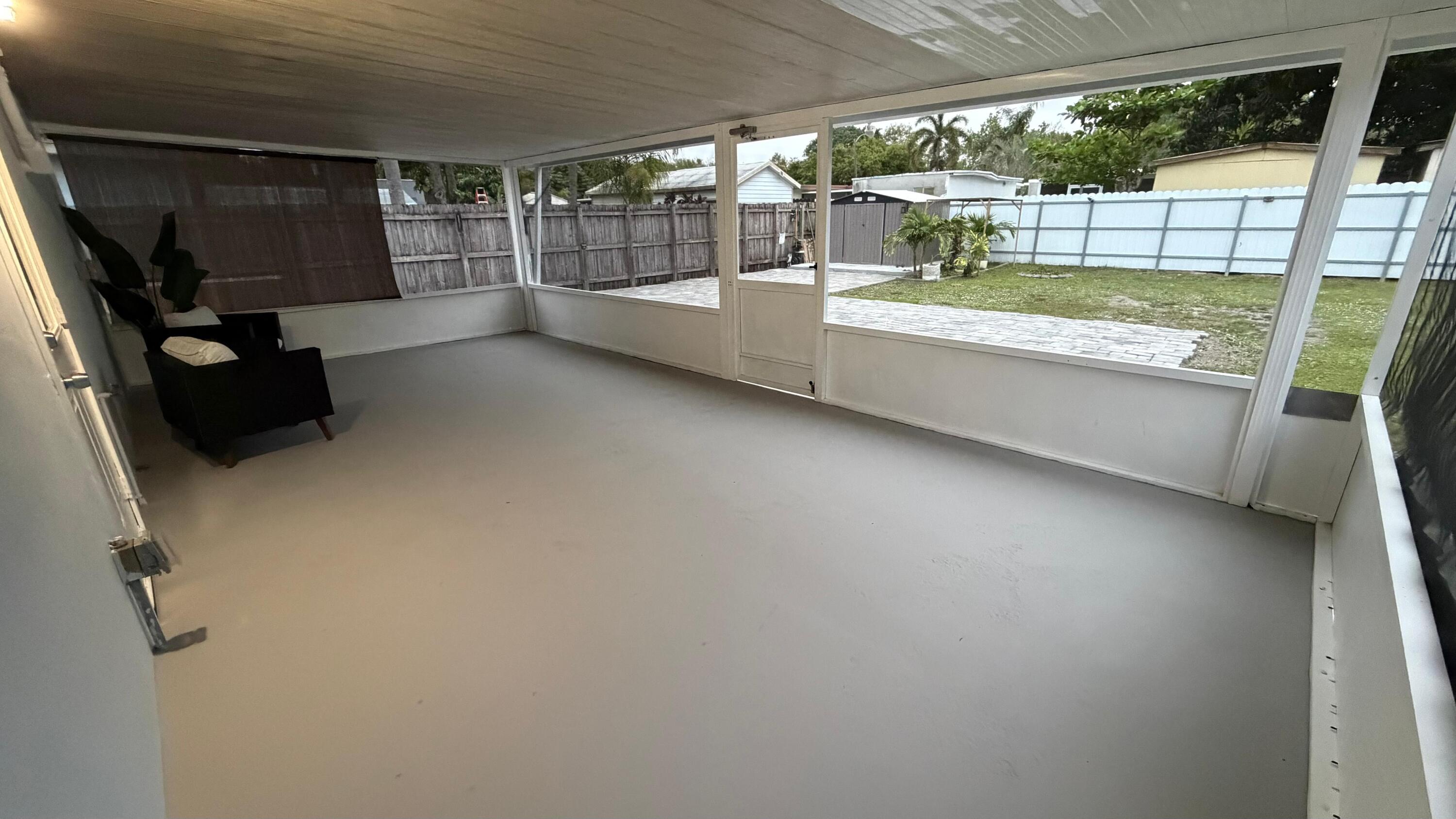 HOLLYWOOD SUBURBS NO 2 - Residential