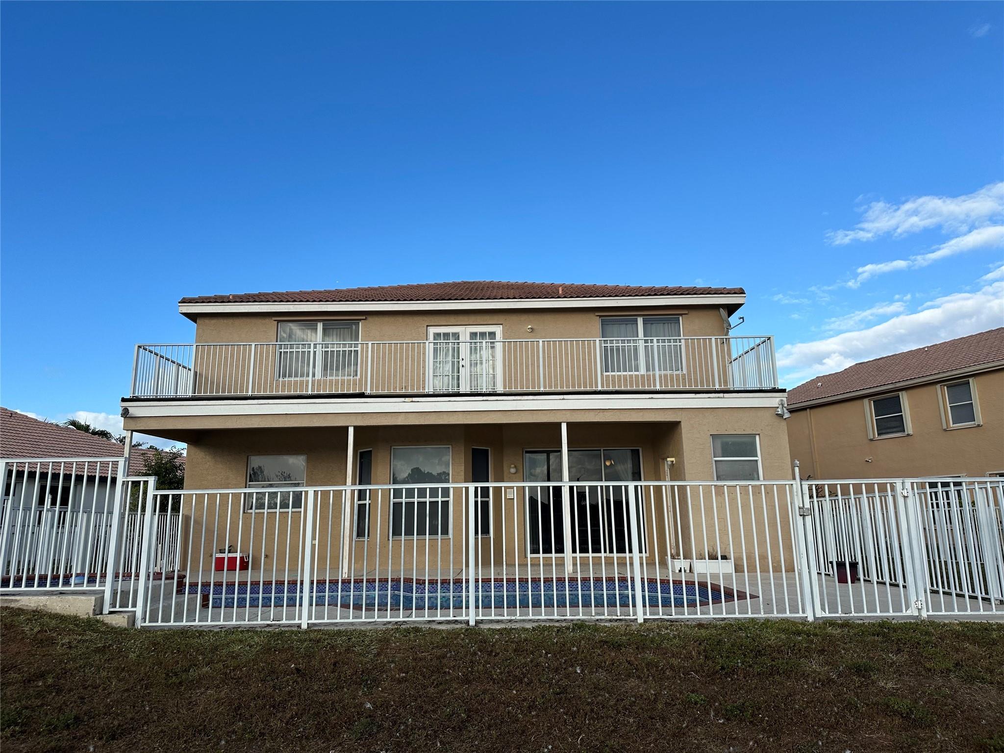 SILVER LAKES PHASE III RE - Residential