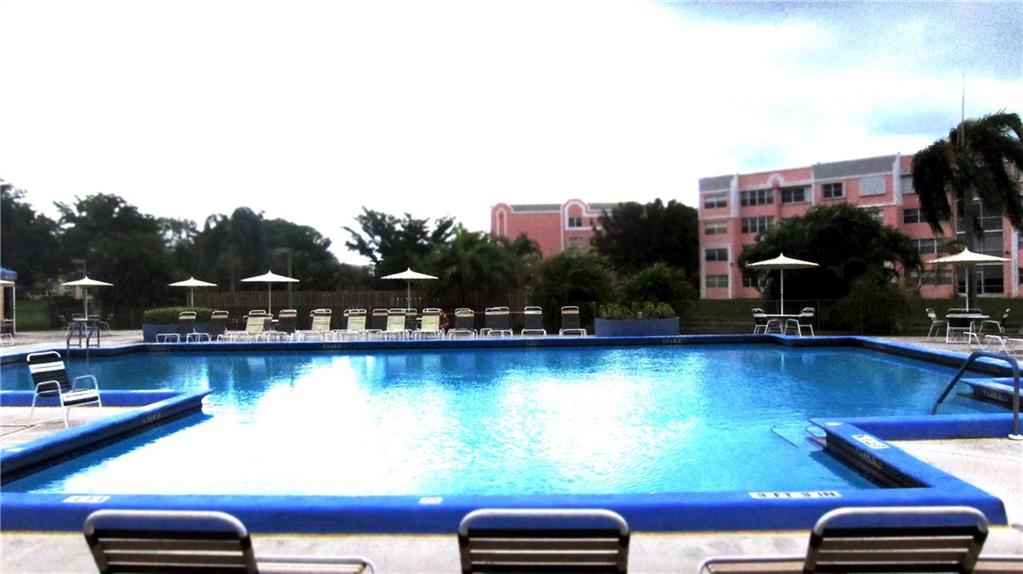 Sunrise Lakes Phase IV - Residential