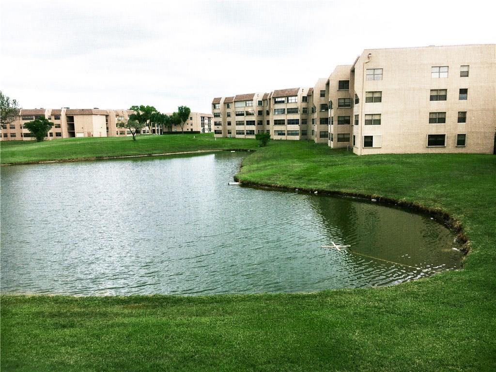 Sunrise Lakes Phase IV - Residential