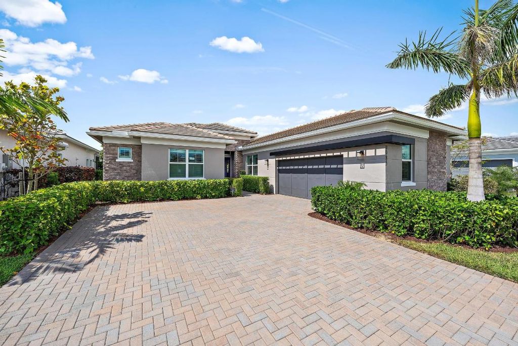 Photo of 9985 Timber Creek Way, Palm Beach Gardens, FL 33412 (MLS # R11108589)