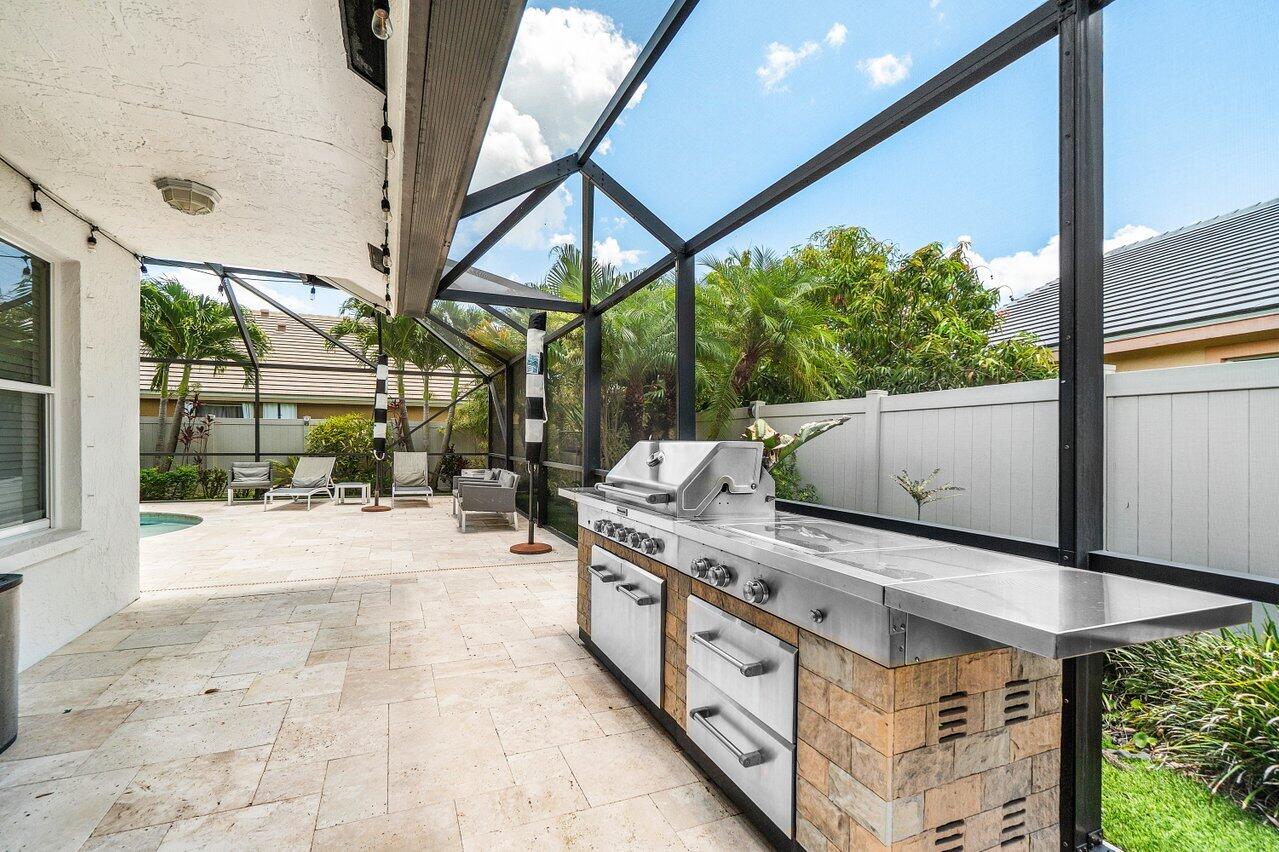 STONEGATE OF WELLINGTON - Residential Lease