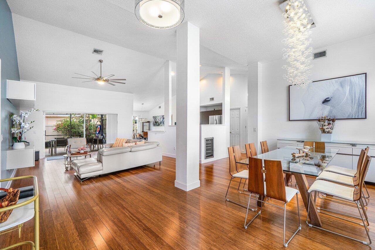 STONEGATE OF WELLINGTON - Residential Lease