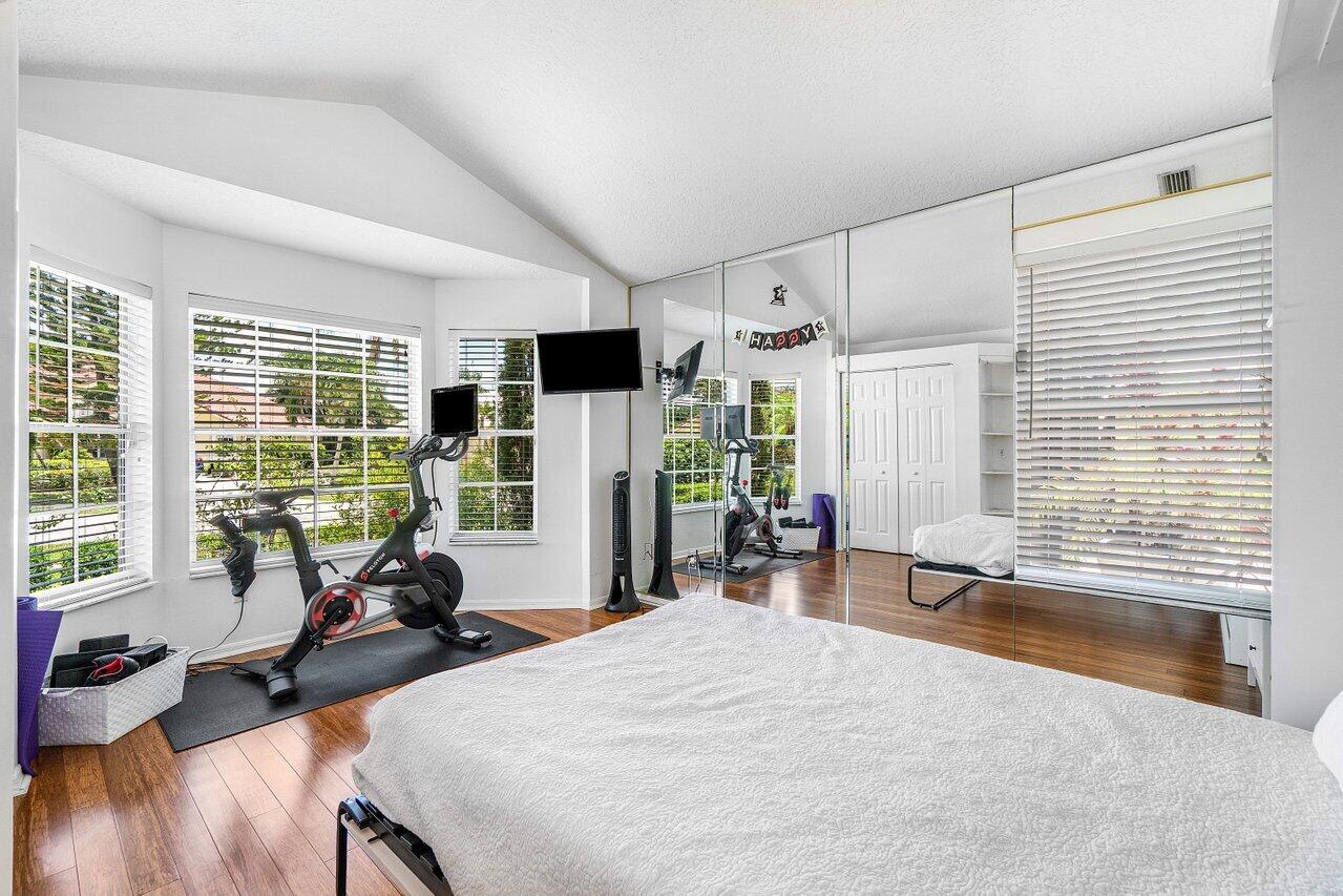 STONEGATE OF WELLINGTON - Residential Lease
