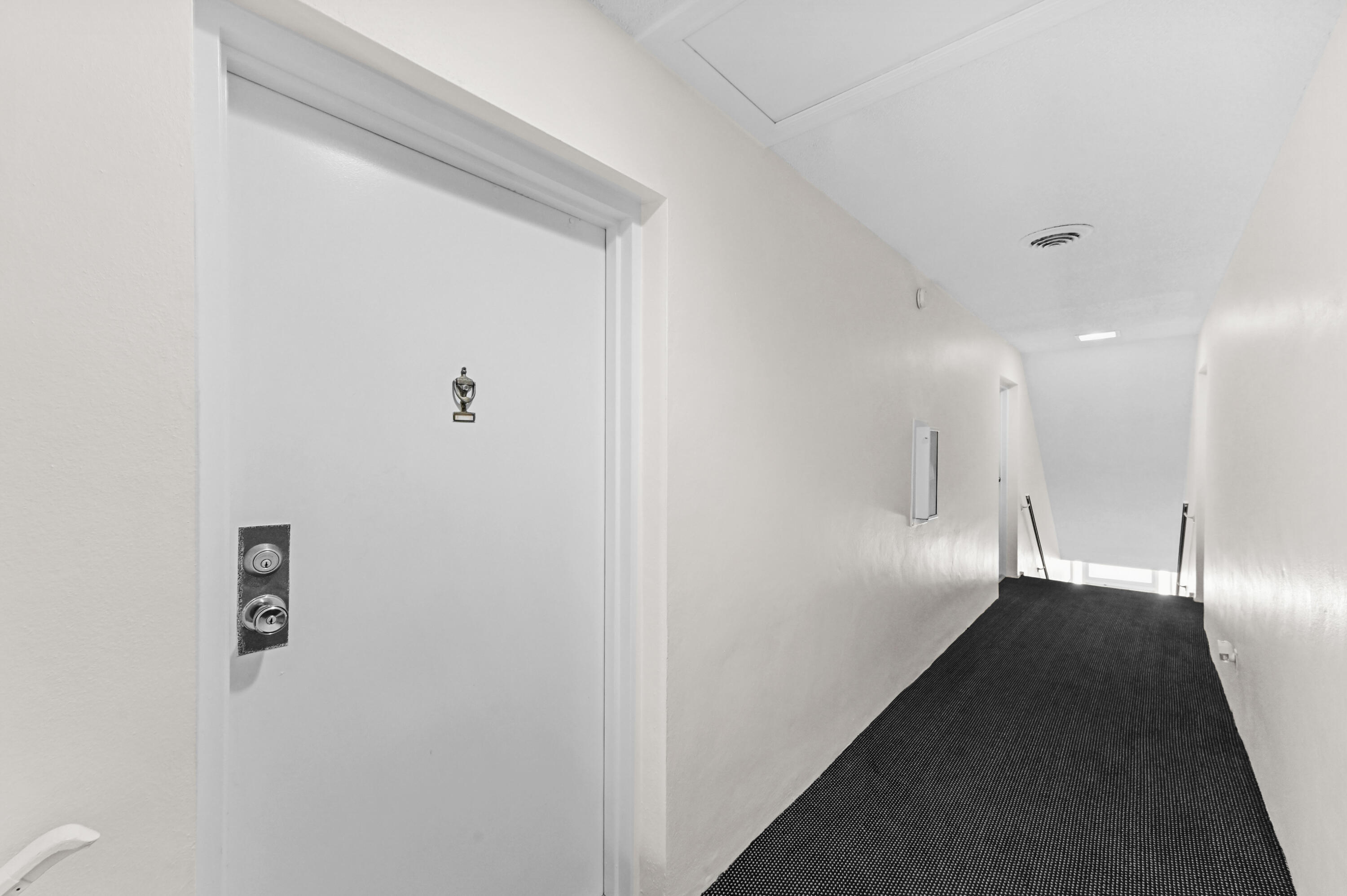BAY COLONY CLUB - Residential