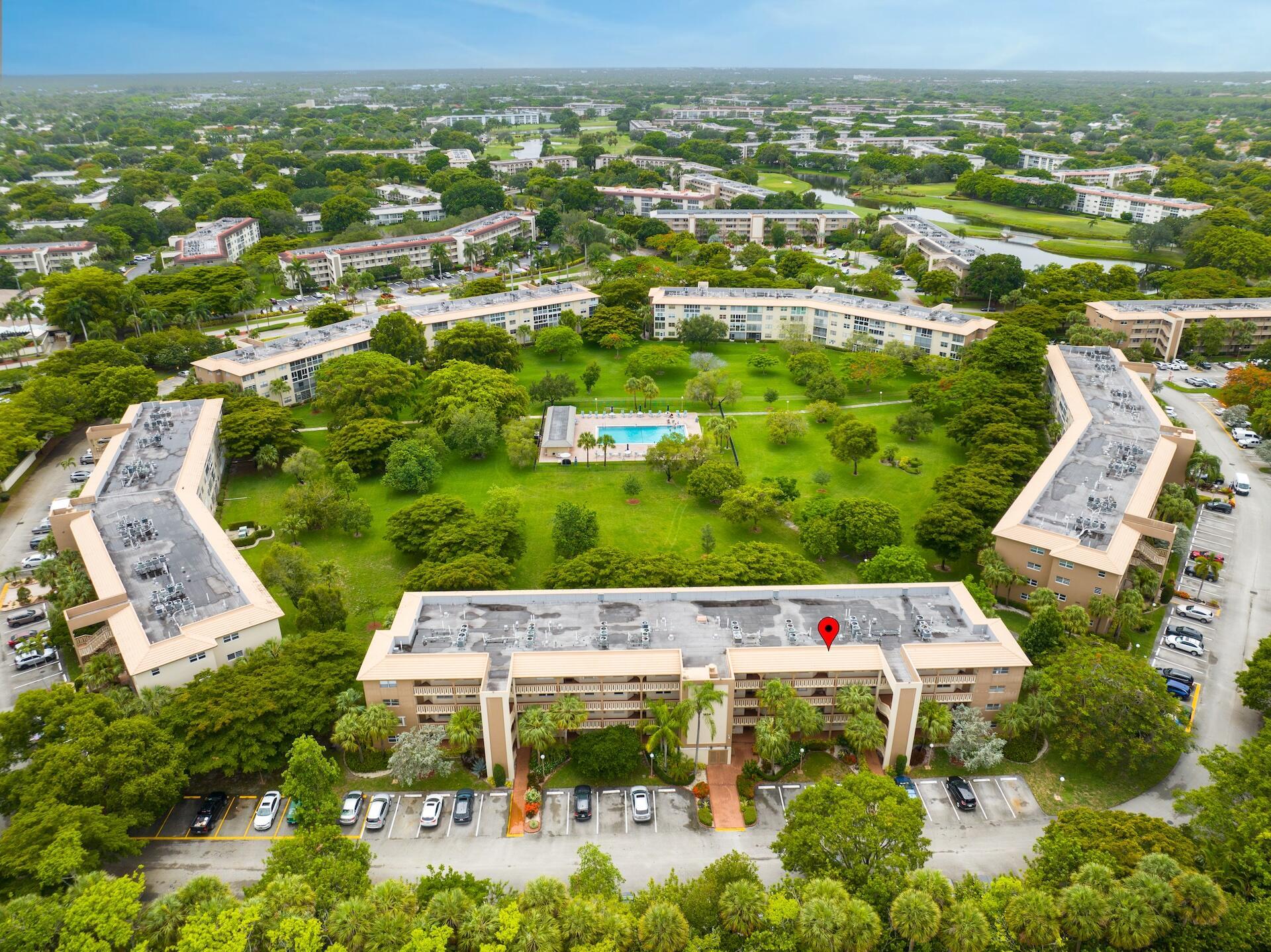 Wynmoor, Abaco Village - Residential