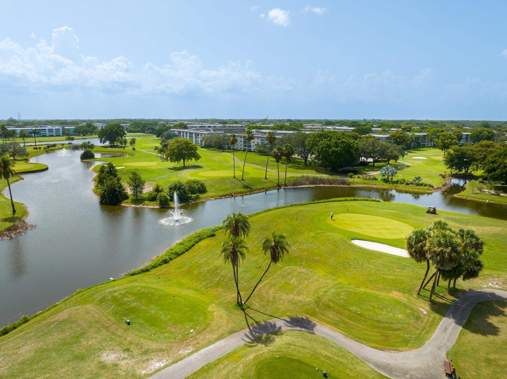 Wynmoor, Abaco Village - Residential