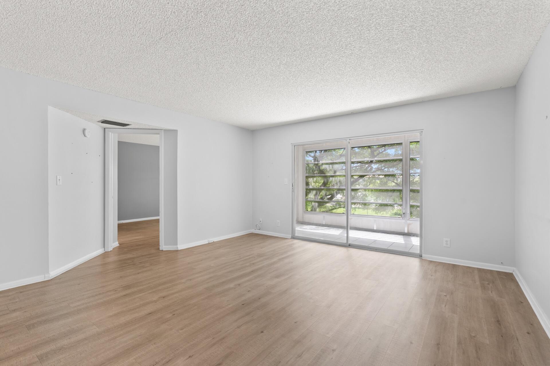 Wynmoor, Abaco Village - Residential