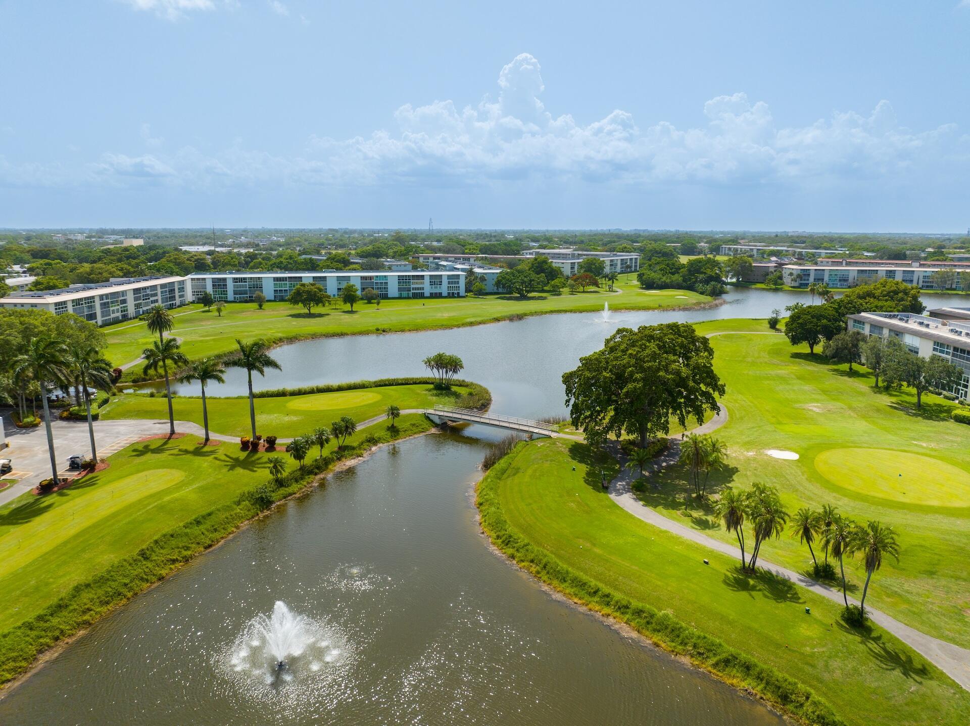 Wynmoor, Abaco Village - Residential