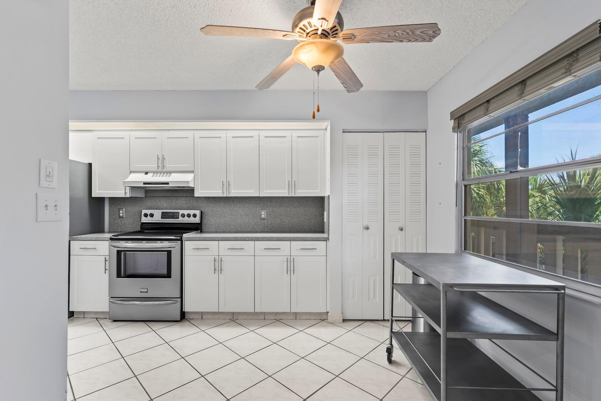 1604 Abaco Drive E3