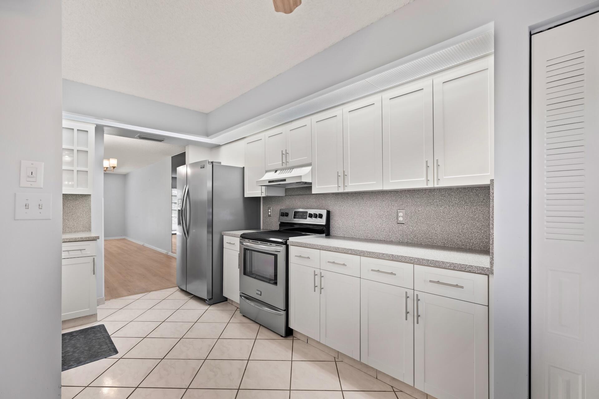 Wynmoor, Abaco Village - Residential