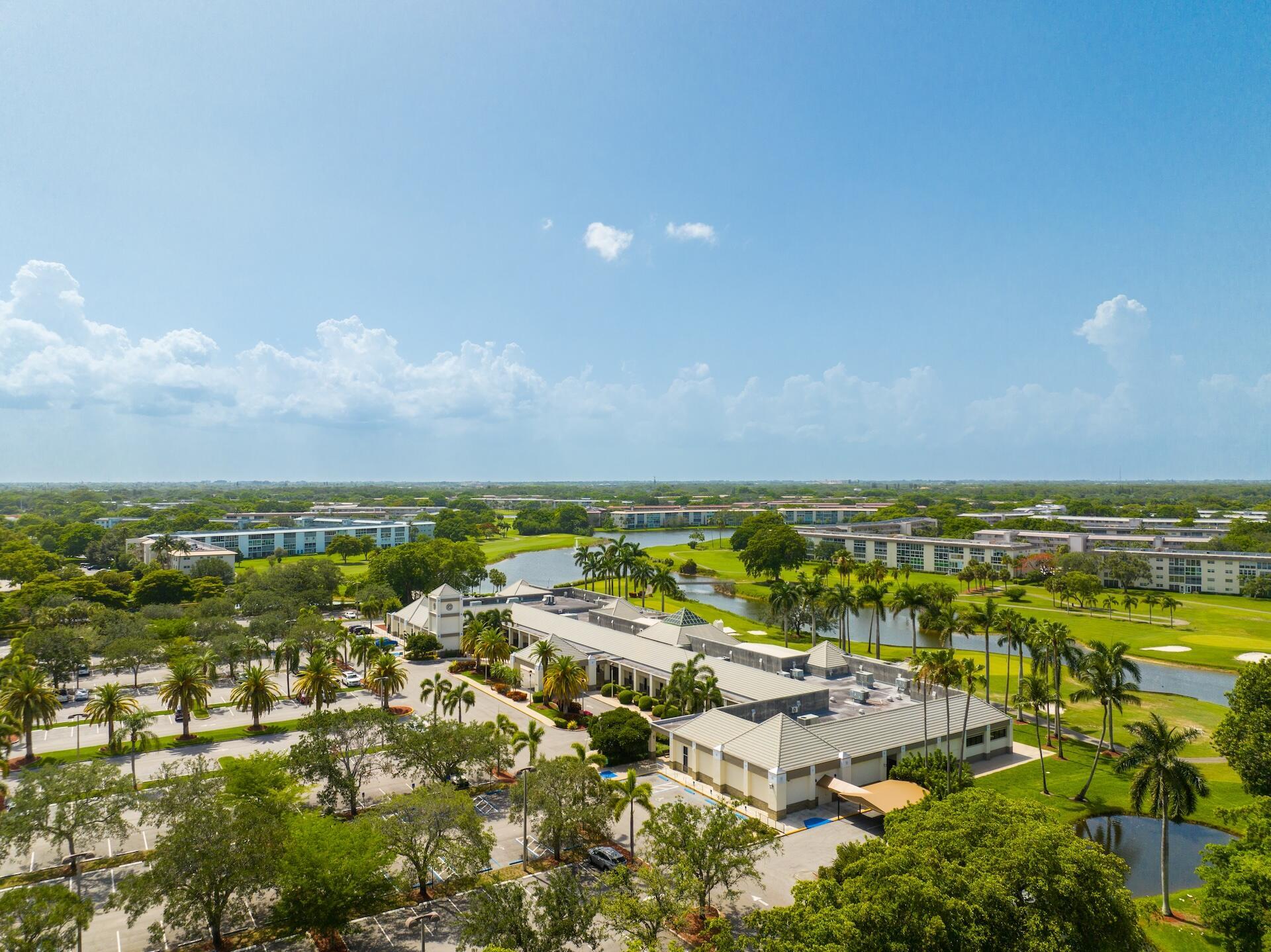 Wynmoor, Abaco Village - Residential