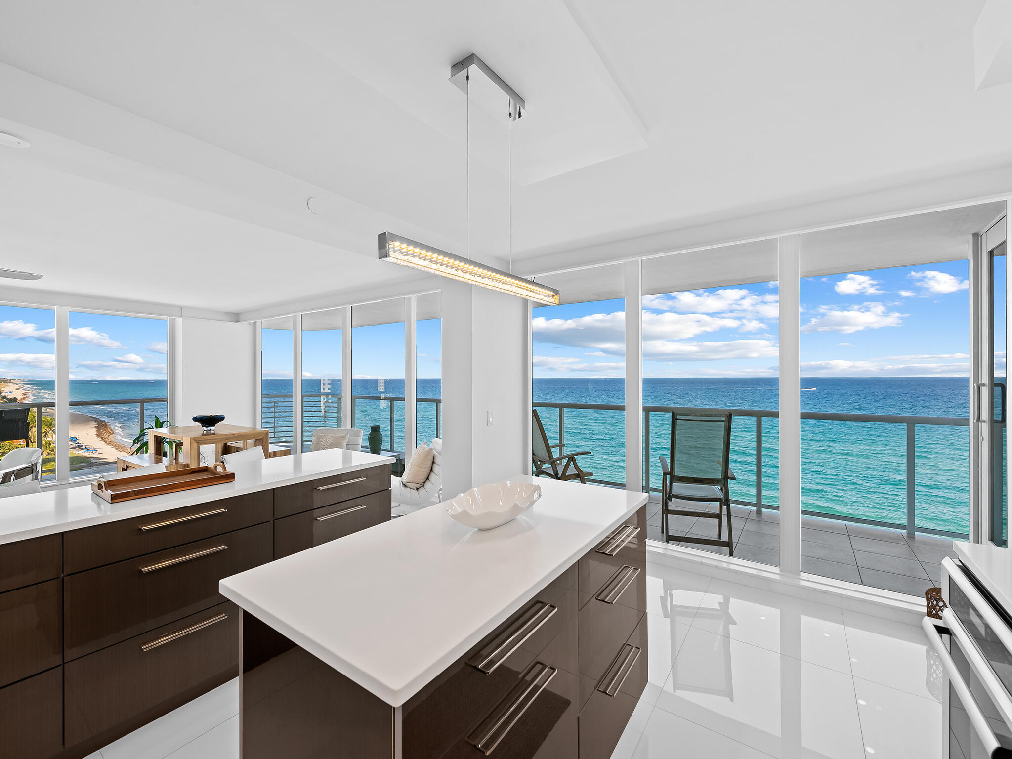 VILLA NOVA CONDO - Residential