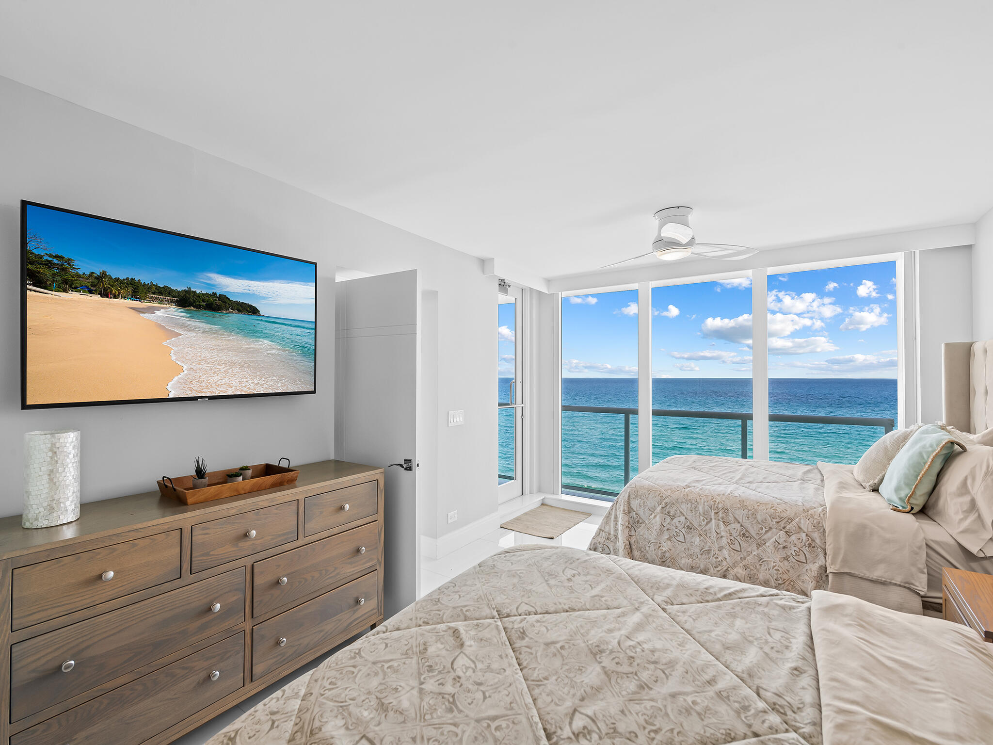 VILLA NOVA CONDO - Residential