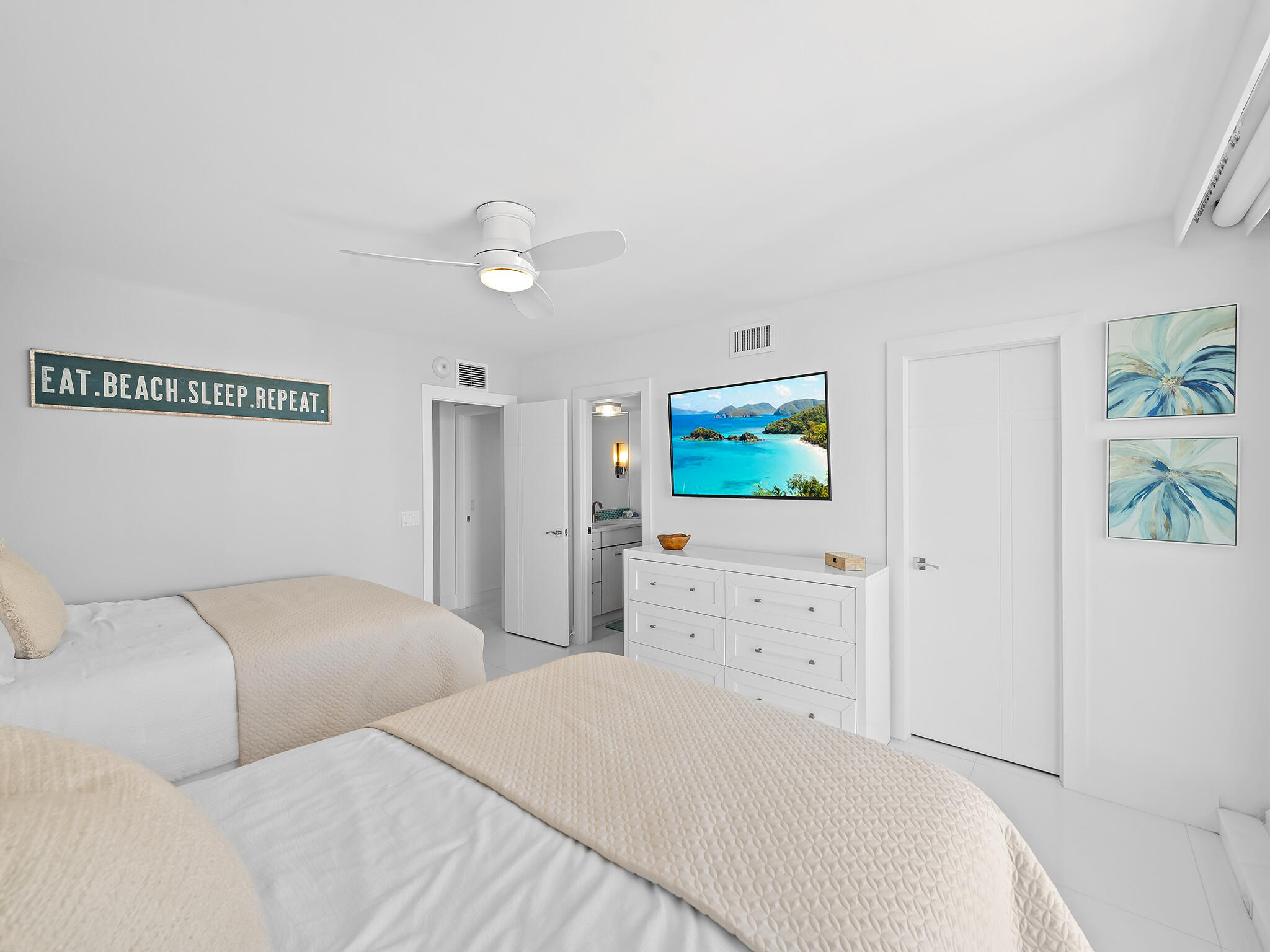 VILLA NOVA CONDO - Residential