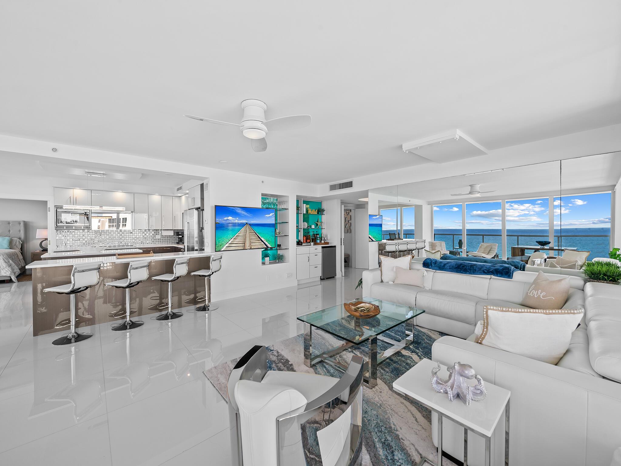 VILLA NOVA CONDO - Residential