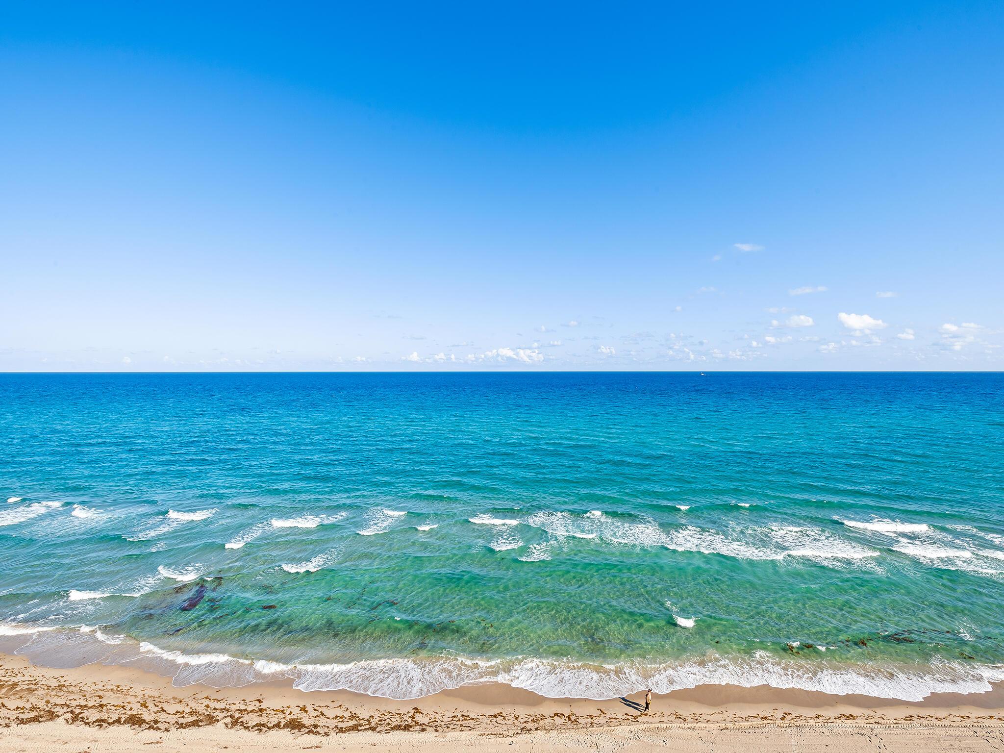 VILLA NOVA CONDO - Residential