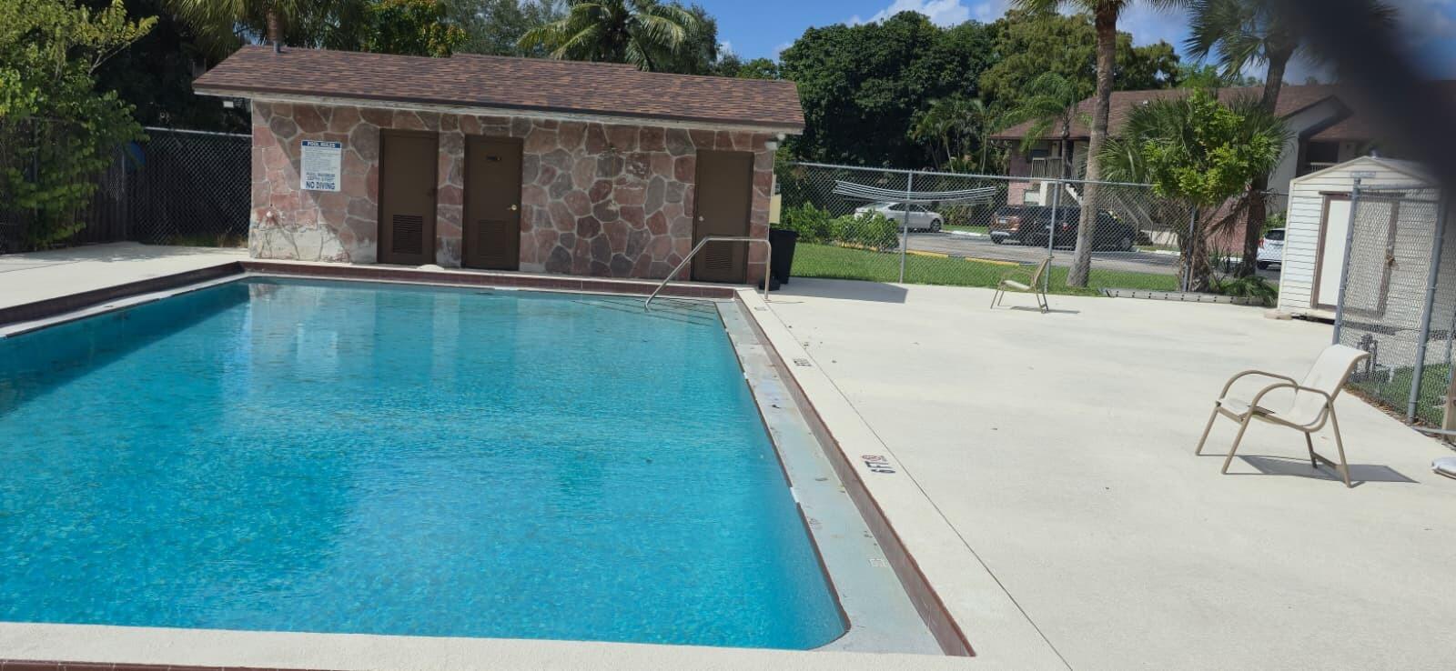 6020 SHAKERWOOD Circle 203