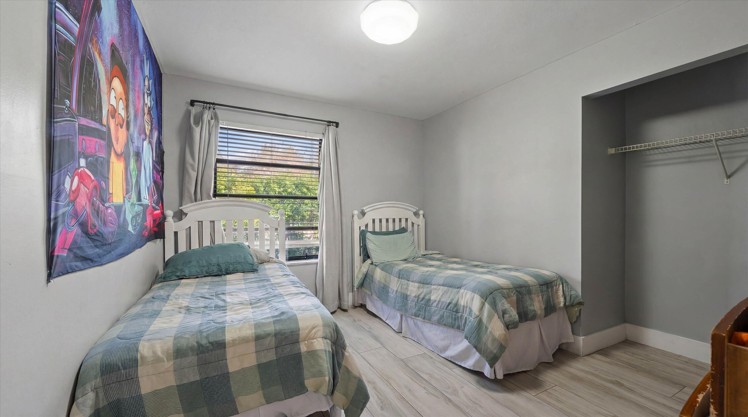 COUNTERPOINT ESTATES 8 - Residential