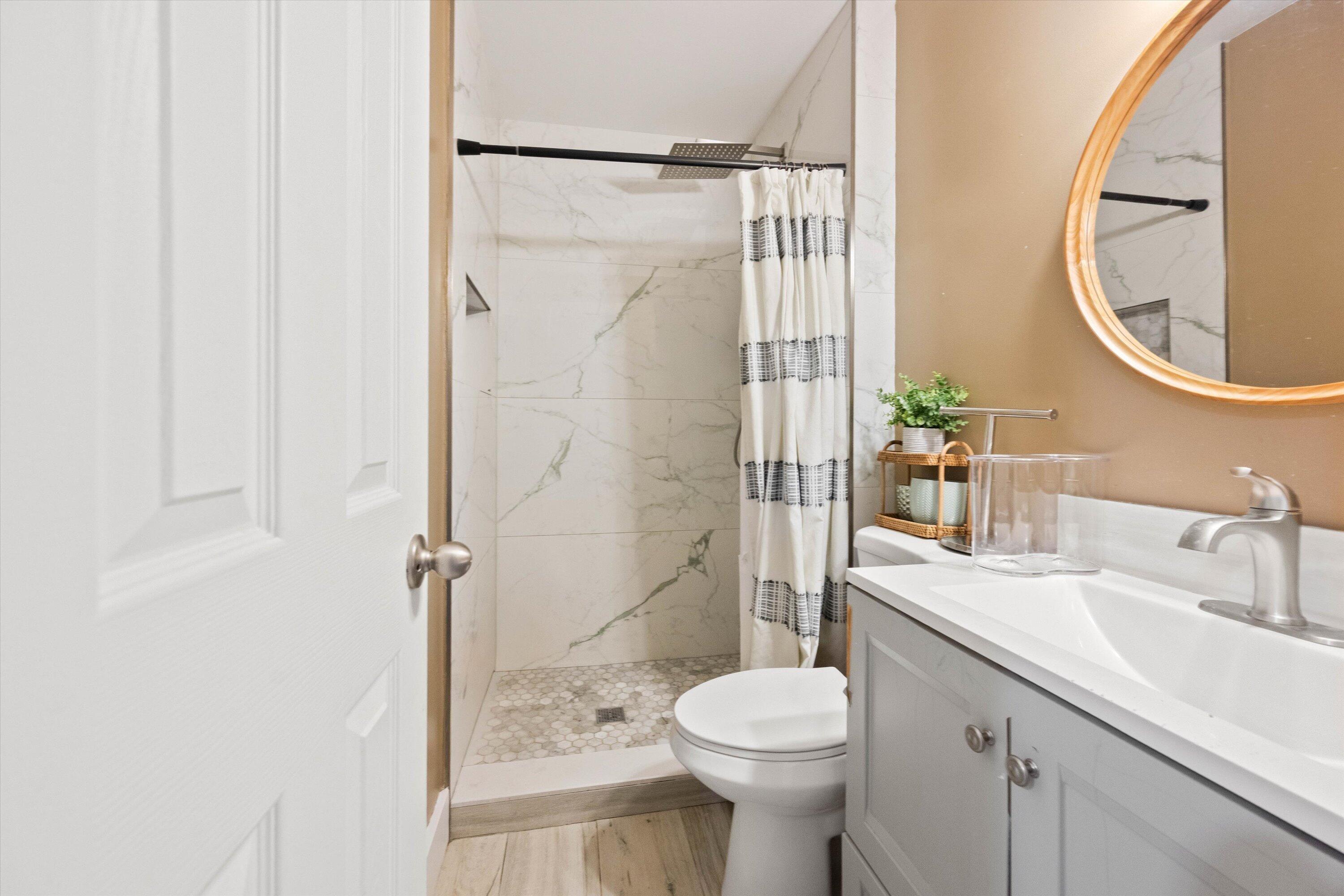 COUNTERPOINT ESTATES 8 - Residential