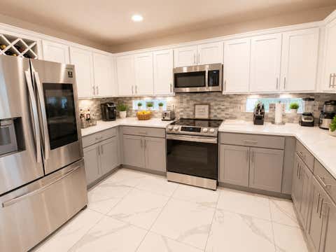 Tiny photo for 6461 Willoughby Circle, Lake Worth, FL 33463 (MLS # B26053944)