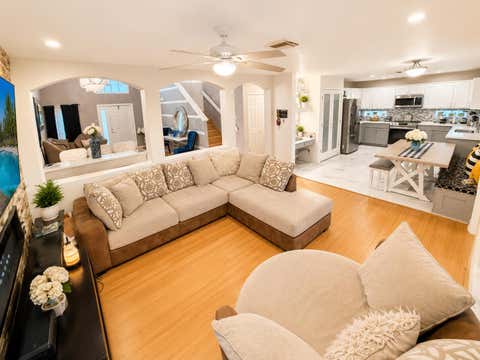 Tiny photo for 6461 Willoughby Circle, Lake Worth, FL 33463 (MLS # B26053944)