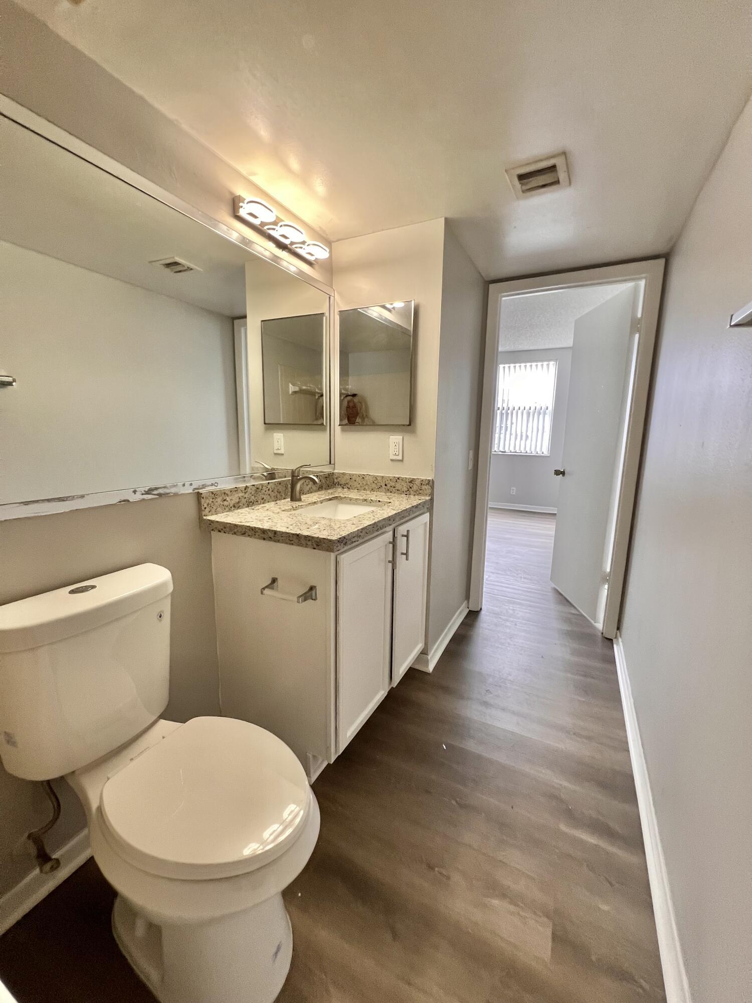 CLEAR LAKE CLUB CONDO - Residential Lease