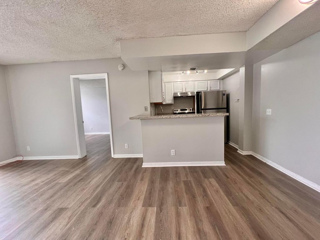 Photo of 724 Executive Center Drive #12, West Palm Beach, FL 33401 (MLS # B26003556)