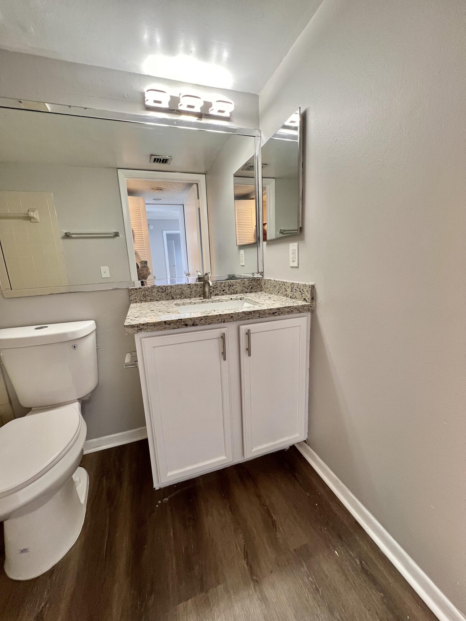 CLEAR LAKE CLUB CONDO - Residential Lease