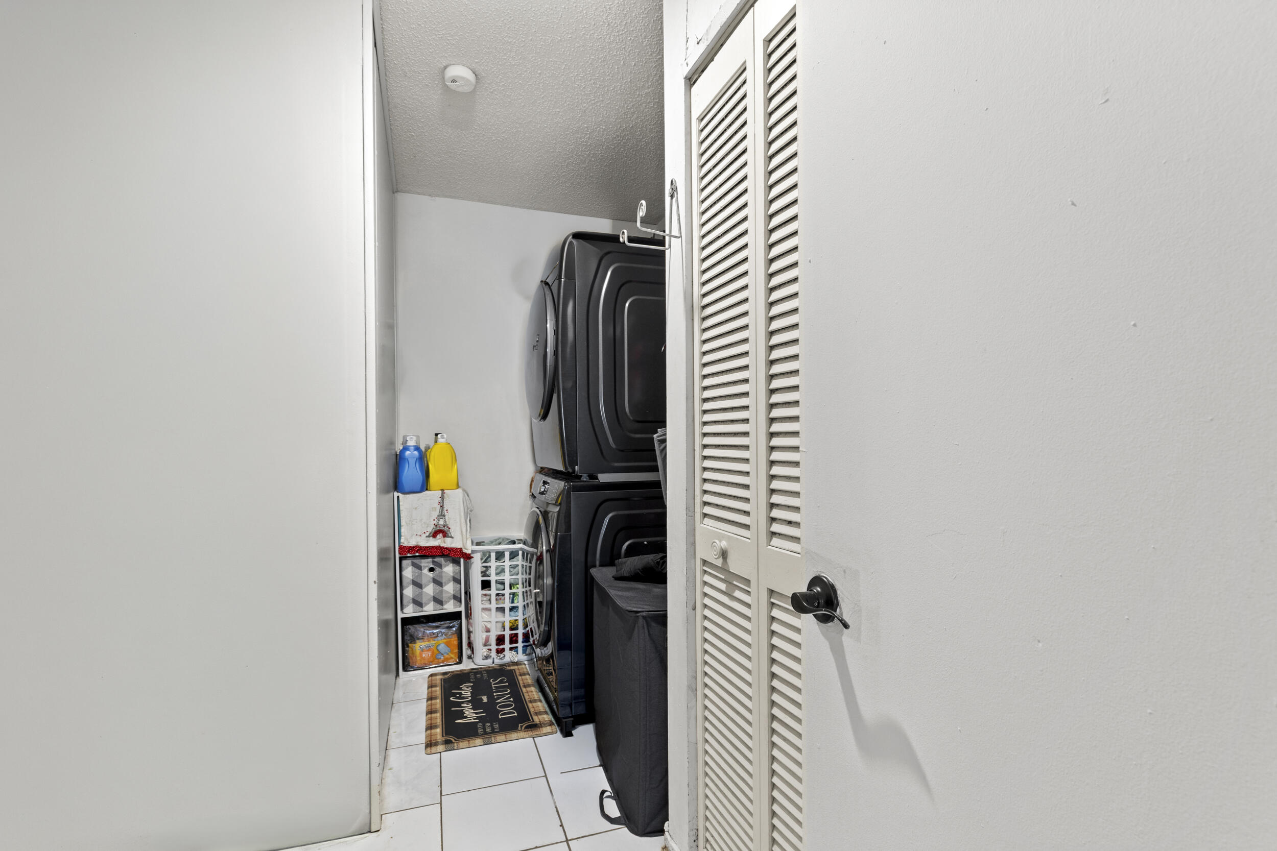 GARDEN HILLS UNIT THREE - Residential