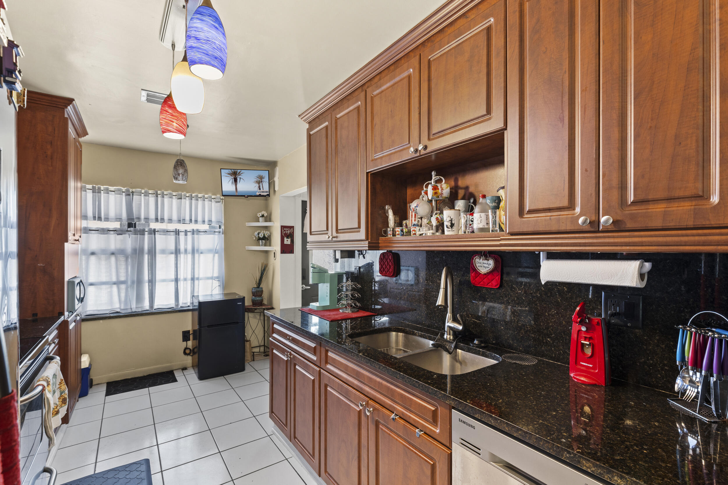 GARDEN HILLS UNIT THREE - Residential