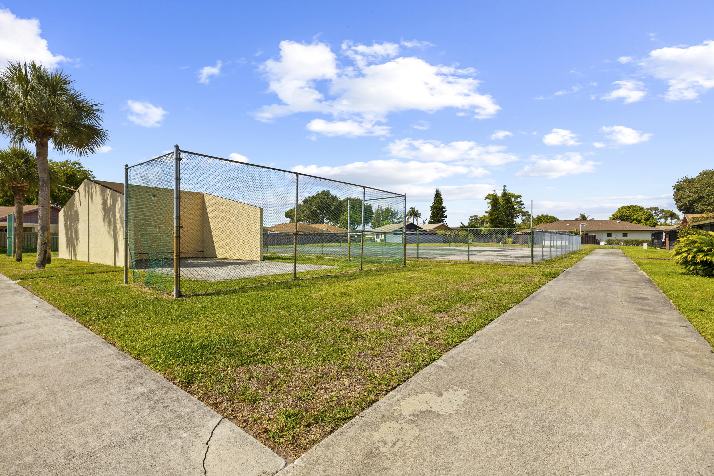 GARDEN HILLS UNIT THREE - Residential